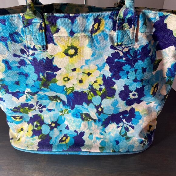 Punctuate by Barnes & Noble Floral Canvas Tote Bag with Butterfly Charm - Picture 3 of 9